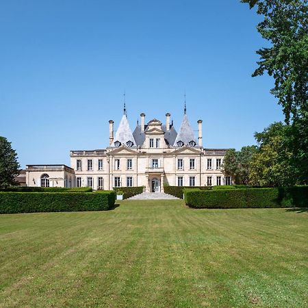 Chateau De Lussac Exteriér fotografie