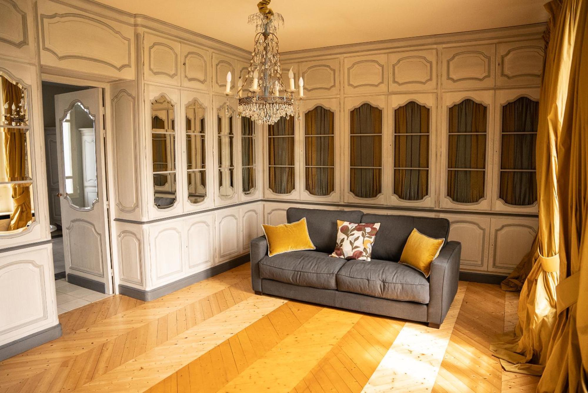 Chateau De Lussac Pokoj fotografie